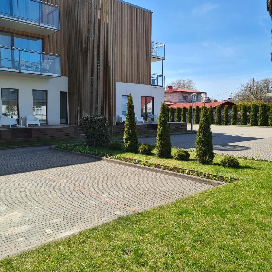 Aisa 39 Apartment Parnu Exterior photo
